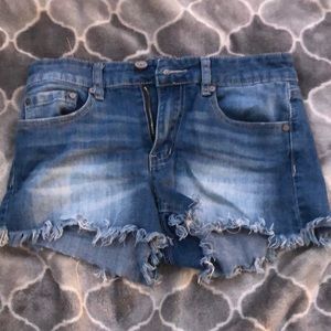 Simple Jean shorts